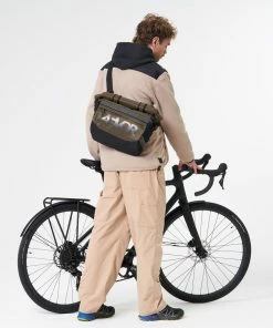 AEVOR Triple Bike Bag 15 L - 24 L -Fahrratdaschen & KÖRBE Verkäufe az AEVOR Triple Bike Bag 15 L 24 L 14 proofolivegold 226943